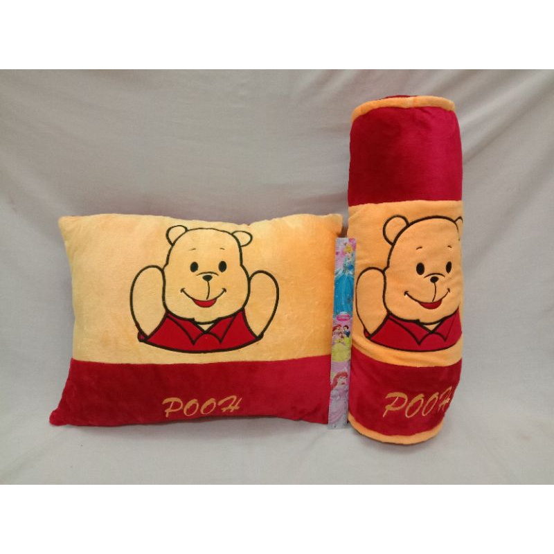 Set Bantal Boneka Pooh