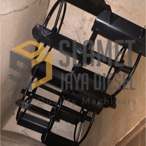 Roda Besi Traktor Mini ROVER800-900