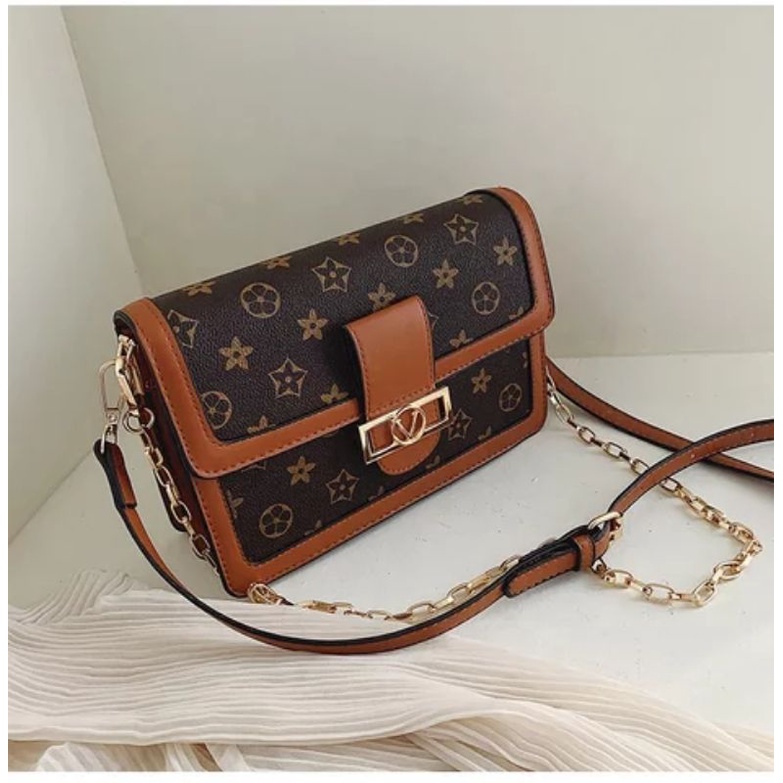 TAS SELEMPANG IMPORT LV24CM