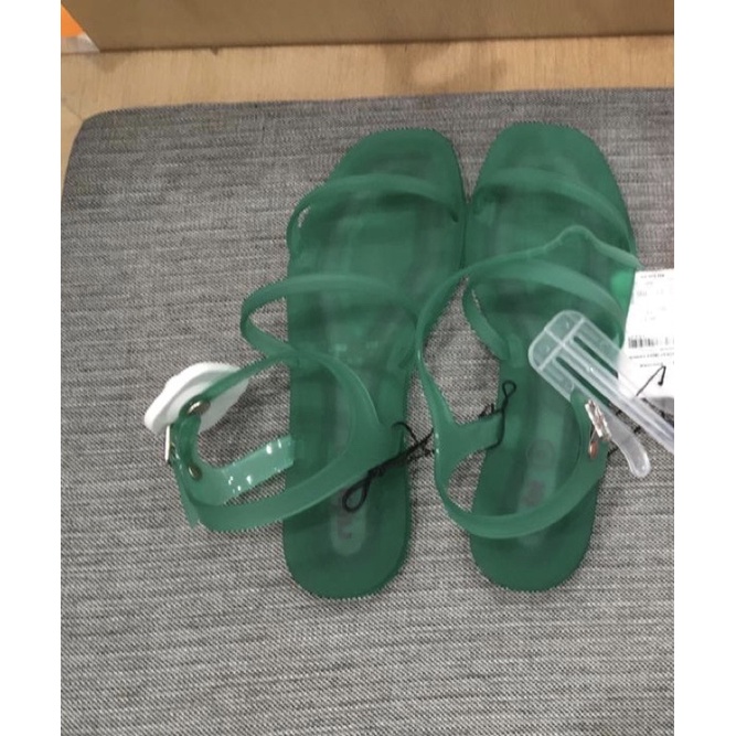 jastip sandal jelly rubi