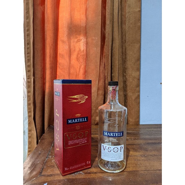 botol bekas alkohol martell original