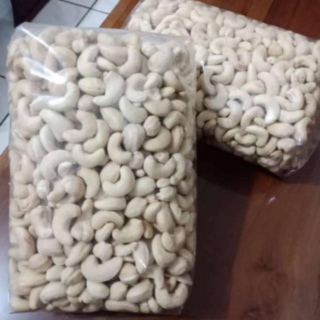 

KACANG METE MEDE ASLI WONOGIRI MENTAH