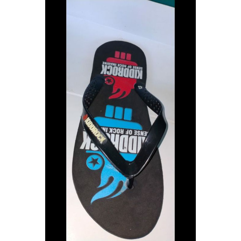 sandal kiddrock