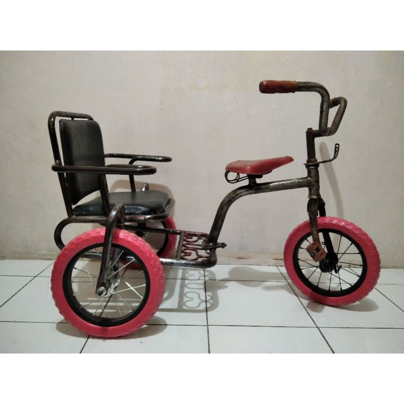 Sepeda anak Antik lawas Jadul Roda Tiga merk King Cycle