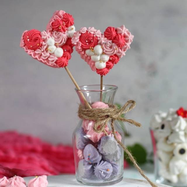 

(paket isi 20pcs) Meringis Meringue Lollipop Heart Maringue lucu bentuk hati love valentine bunga schuimpjes