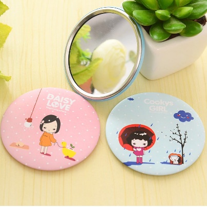 Cermin Bulat Karakter/Kaca Cermin Make Up Mini/Travelling Motif