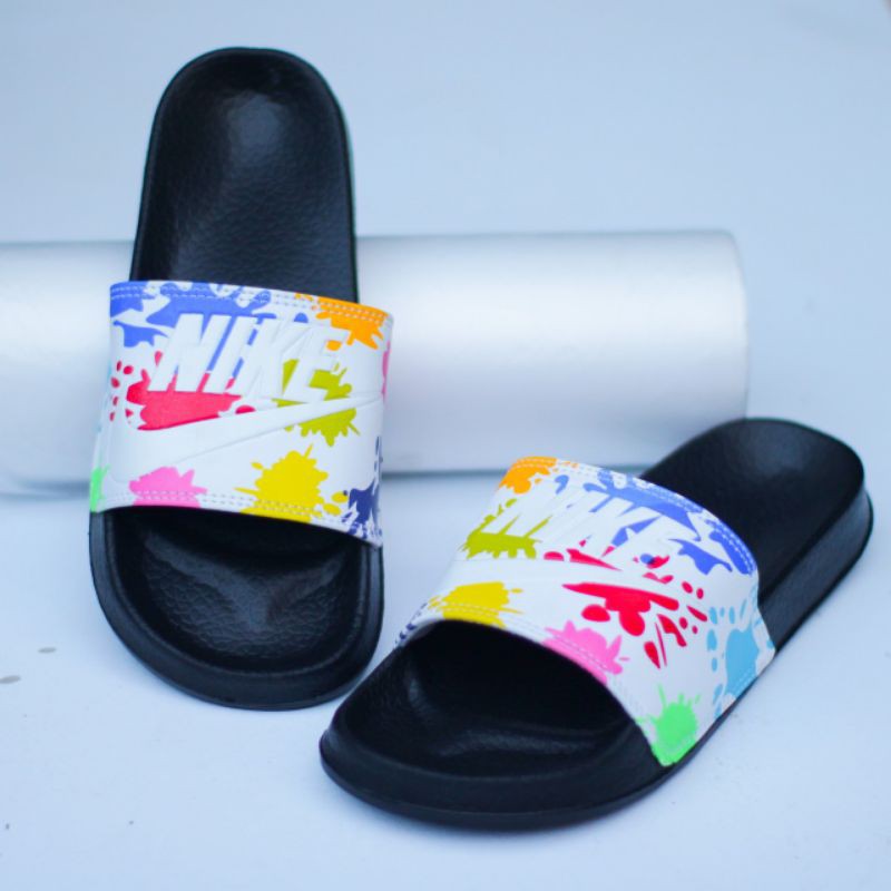 sandal pria, sandal pria murah , sandal slip on, sandal Nike black, sandal Nike white