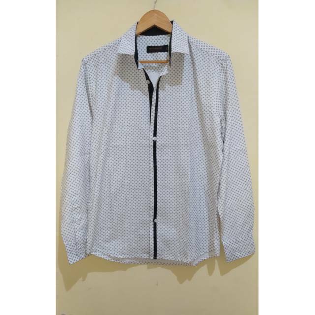 Kemeja Casual BAVERRE Premium Lengan Panjang