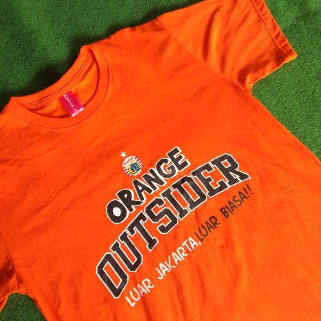 Kaos persija / jakmania - Orange Outsider, untuk pria dan wanita.