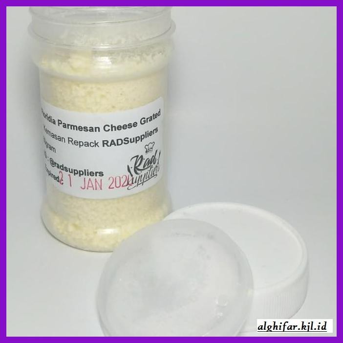 

Ujekujek- Floridia Parmesan Cheese Grated Repack Botol 60Gr, Keju Parmesan Parut -Original.