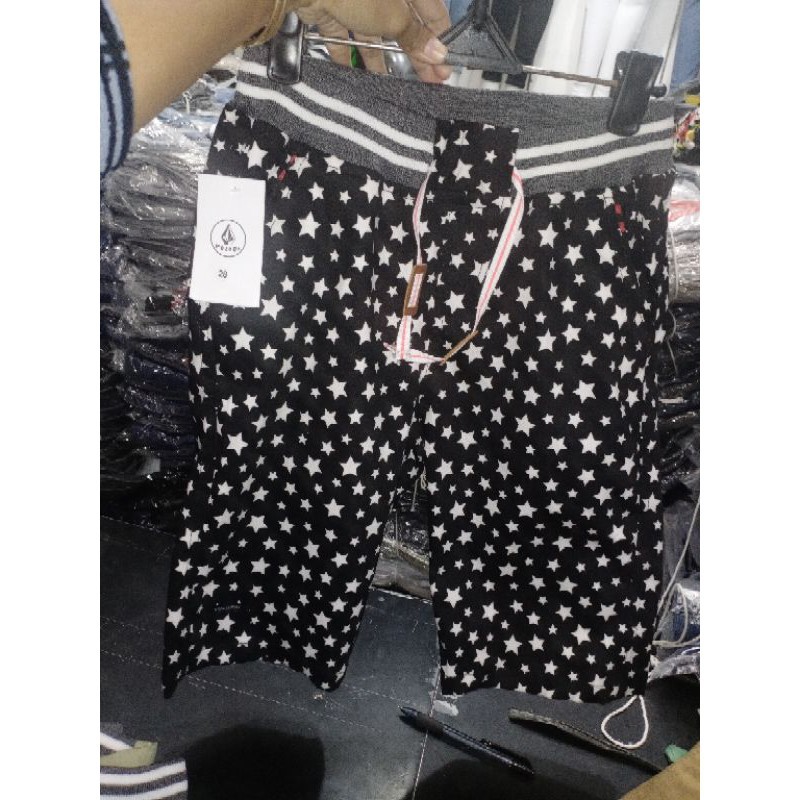 Pendek Printing Motif Cowok 2021