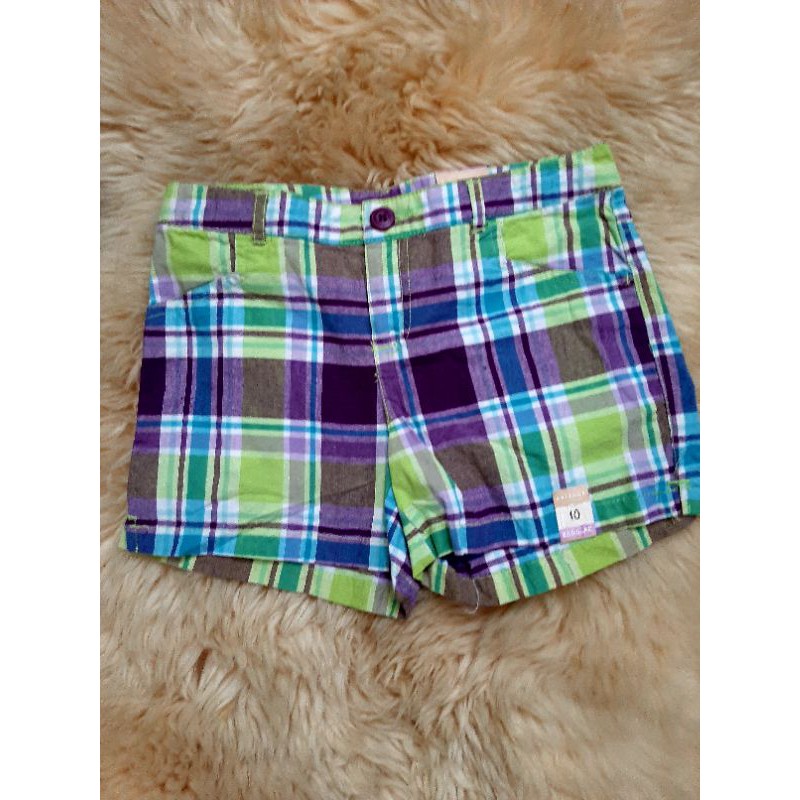 Celana pendek anak perempuan kotak kotak