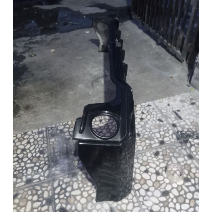 bodykit belakang toyota avanza veloz 2019