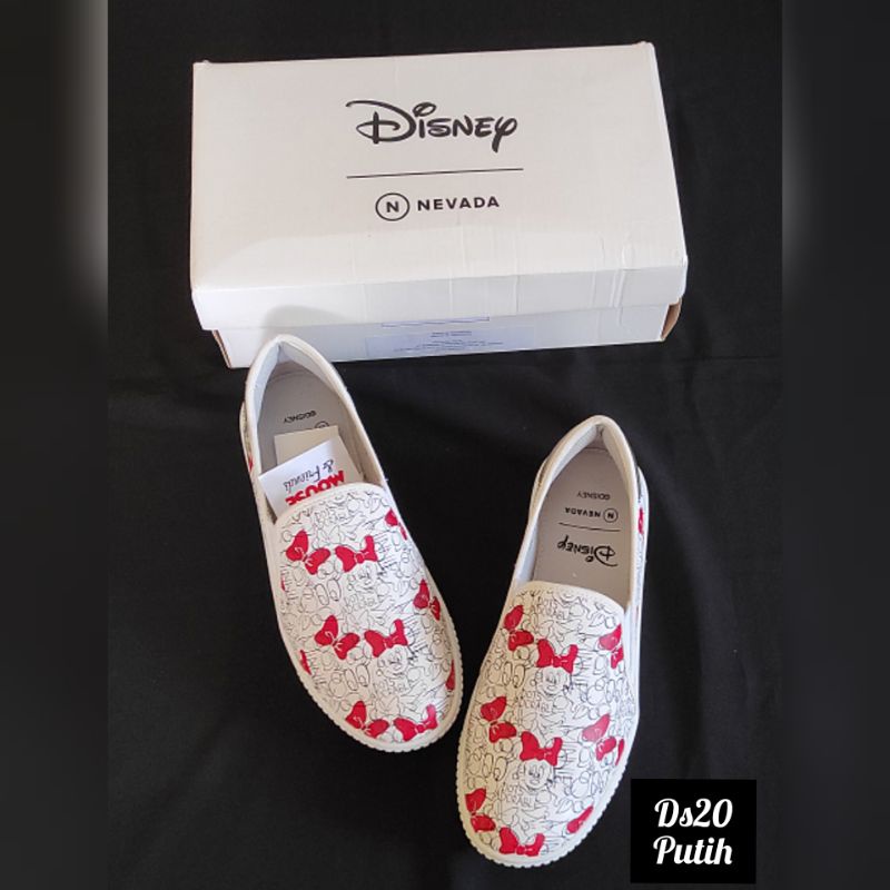 Disney X Nevada sepatu slip-on wanita brand matahari