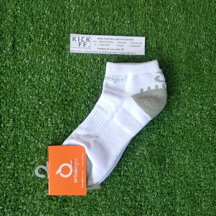 KAOS KAKI SEKOLAH/ KAOS KAKI OLAHRAGA ORTUSEIGHT ORTUSEIGHT SWIFT SOCKS A - WHITE