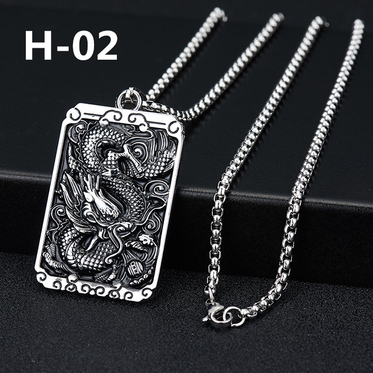 Kalung Rantai Liontin Bahan Stainless Steel Gaya Retro Hip Hop Eropa Untuk Pria