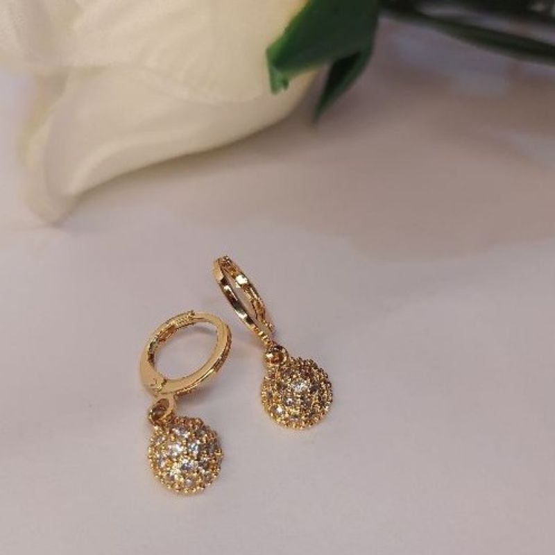 Anting Dewasa Love Perhiasan Import Anti Karat Xuping