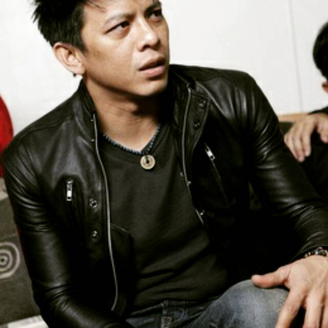 Jaket Ariel / Jaket Kulit Kasual Ariel