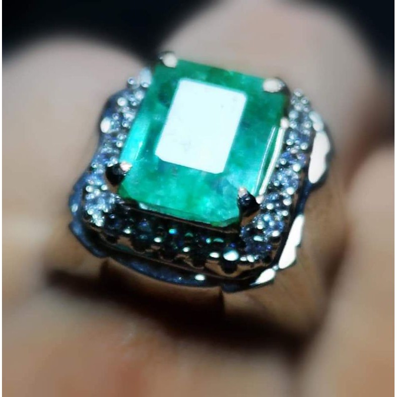 Batu permata natural zamrud colombia super