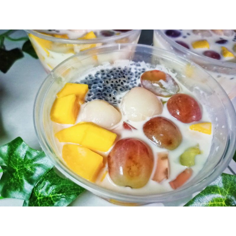 

Fruit dessert milky cheese