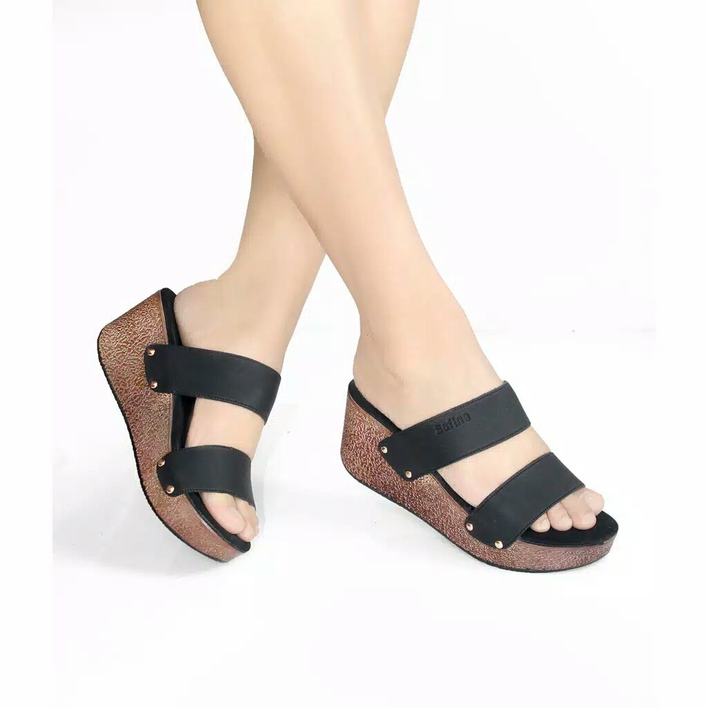 Gratis Ongkir Sandal Wedges Terbaru rizkiana_olshop