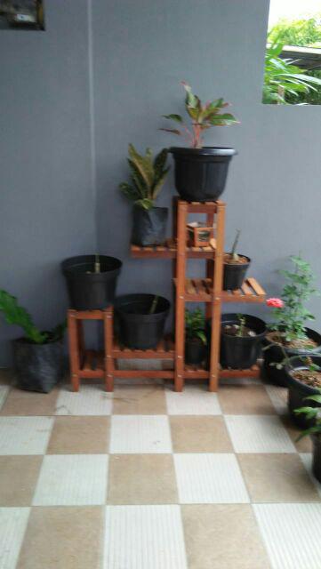 Rak standing pot bahan kayu ulin bagus Shopee Indonesia