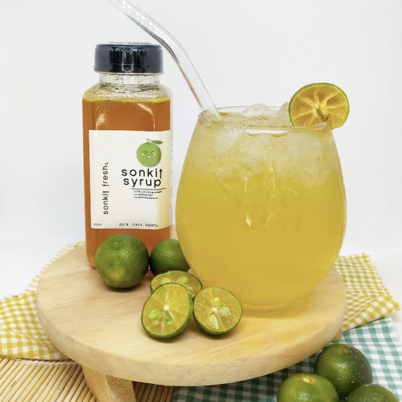 

Sirup Sari Jeruk Sonkit/ Katsuri/ Kalamanasi/ Kunci/ Lemon Cui (1 x 250ml)