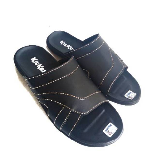  SANDAL  KICKERS  CASUAL PRIA  SLOP SLIDE HITAM Shopee Indonesia