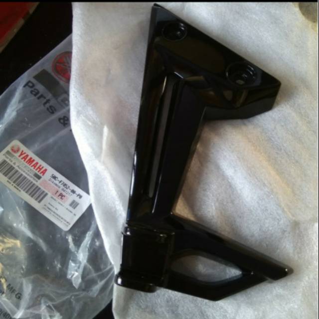 BRACKET BREKET DUDUKAN FOOTSTEP JUPITER MX NEW ASLI ORI YAMAHA  50C F7452 00 P0