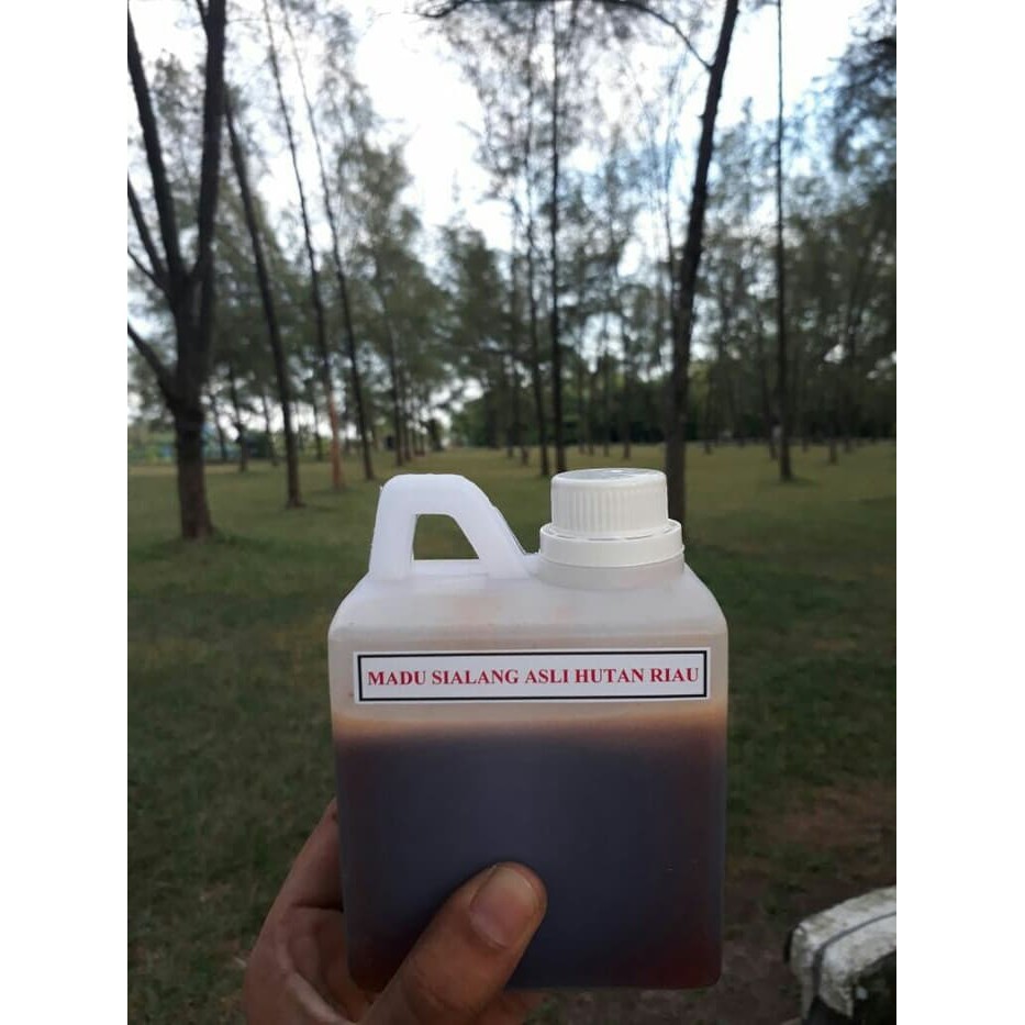 

Madu Sialang Asli Hutan Riau (Ucii) 500gr - MMD2153