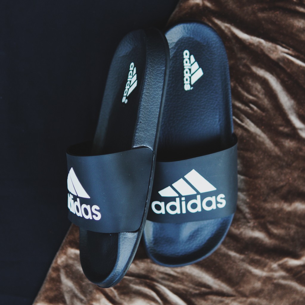 PROMO !! SENDAL ADIDAS BENASSI SLIDE SANDAL SPORT SLOP PRIA PREMIUM FLIP FLOP HITAM PUTIH