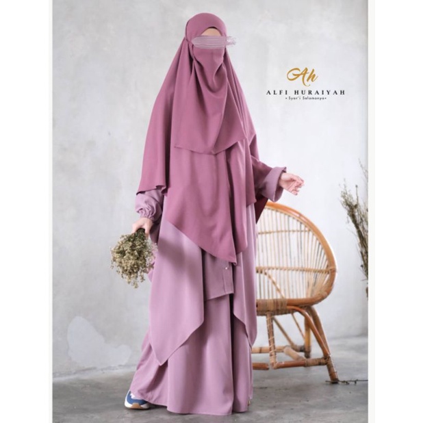 Tunik Putri & Khimar Rabana by Alfi Huraiyah
