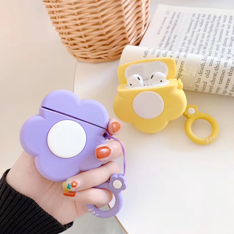 Casing Pelindung Belakang Soft Case Bahan Silikon Desain Bunga Warna Permen untuk airpods