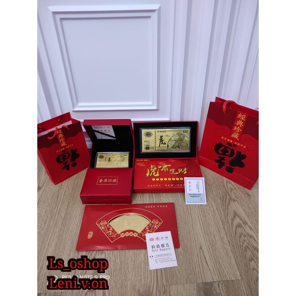 

Hadiah / Souvenir imlek / Kado Imlek Angpao Emas lembar + kotak + Bag + Sertifikat