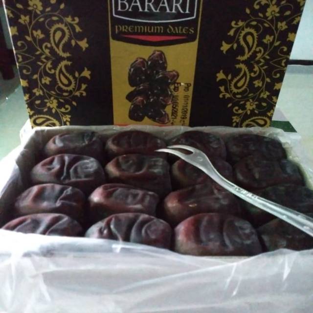 

Kurma premium