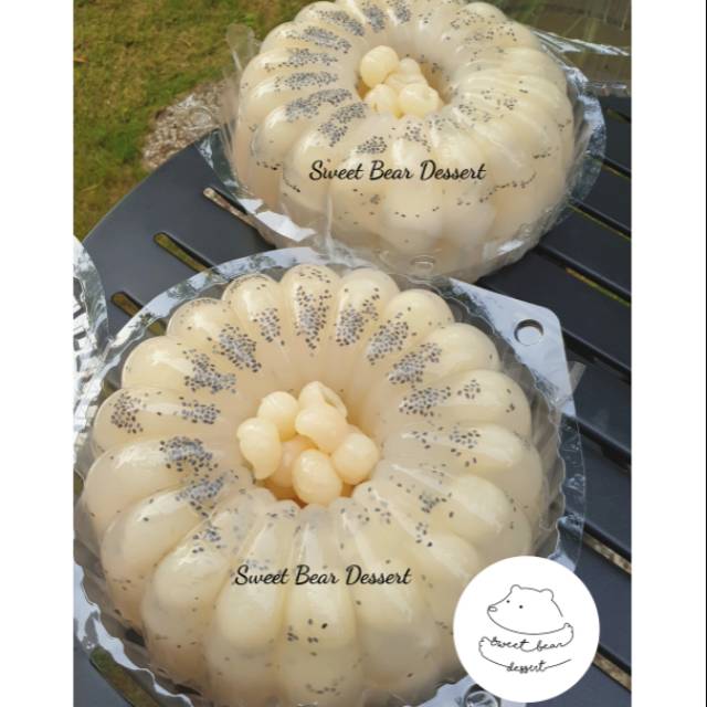 

Longan Coconut Pudding