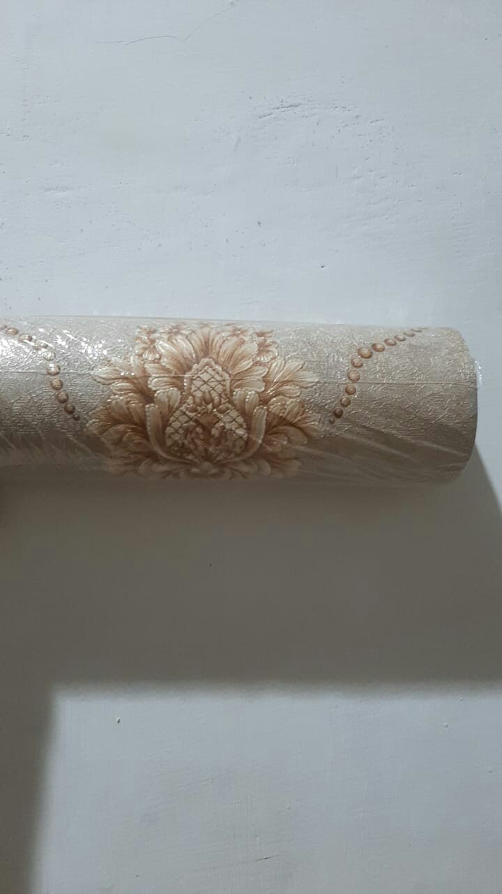 Wallpaper Dinding Klasik Ornamen Gold Simple Mewah Lux