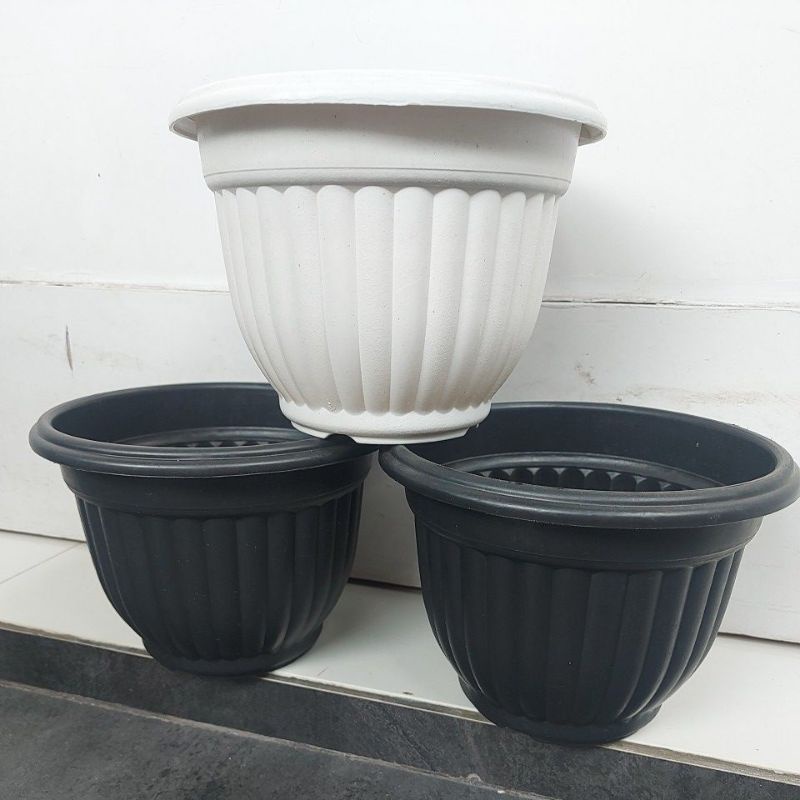 Pot Bunga Citra 15 803 Putih Krem Hitam diameter 14 cm Citra Jaya Plastik Pot Tanaman Hias Indoor Ou