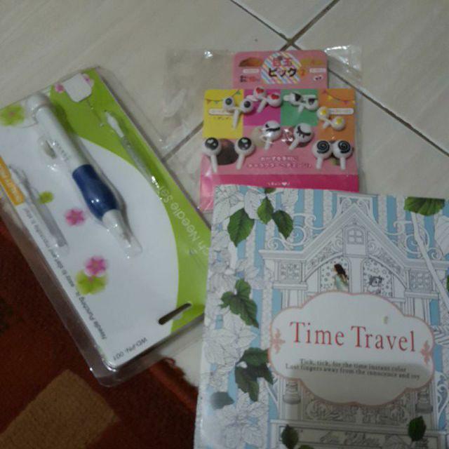 10 Pcs Tusuk Kue Motif Kartun Aneka  Warna