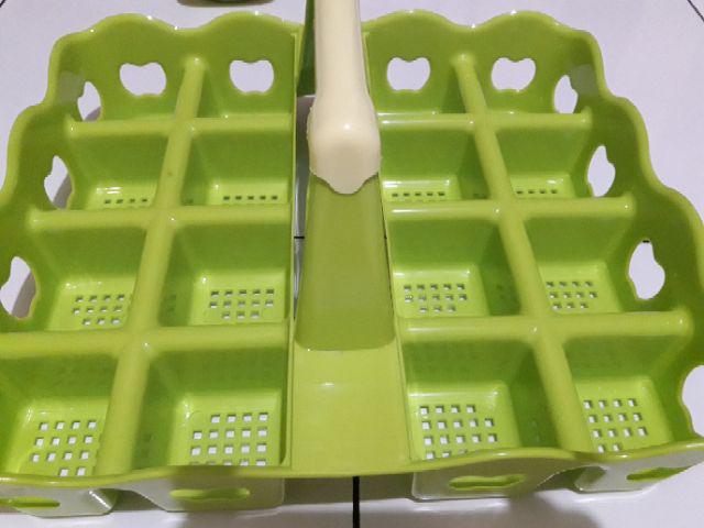 Rak Air Minum Aqua Segi Isi 16 Golden Sunkist Hijau