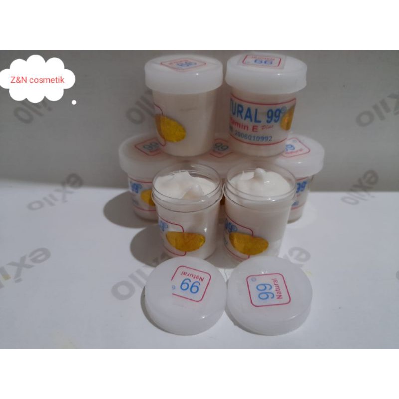 CREAM NATURAL 99 SIANG PLUS VITAMIN E / Natural 99 ecer