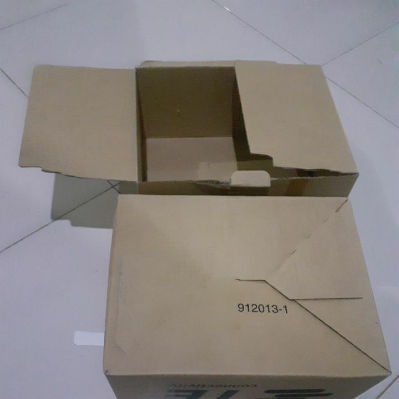 

Kardus / karton pengaman