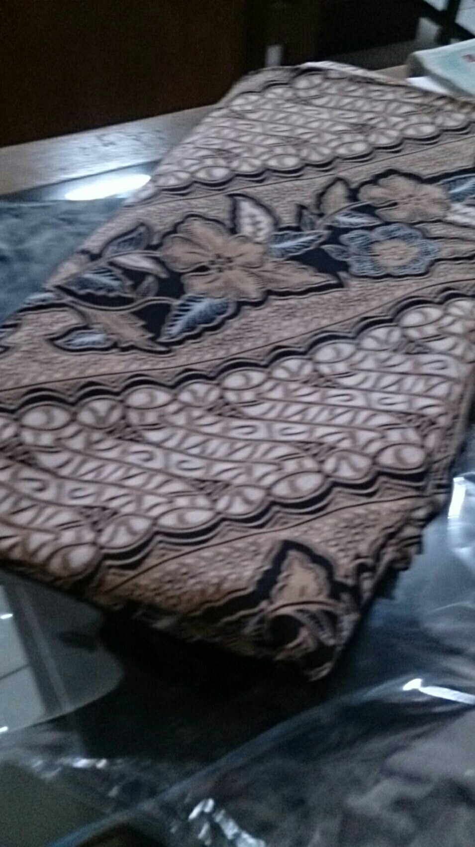 Kain Batik Solo Lawasan Handprint Parang Daun Miring Batiksoloamanah 80.000