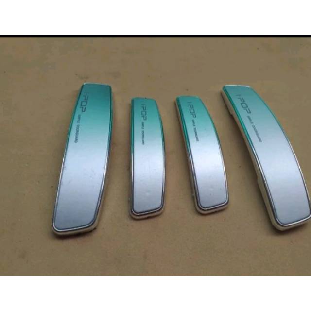 Door guard  Ipop pelindung pintu samping  mobil silver universal