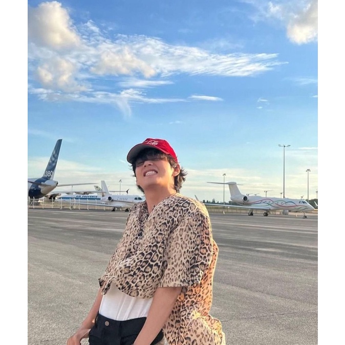 (PO KOREA) CURDOROY COCA COLA CAP V BTS / TAEHYUNG