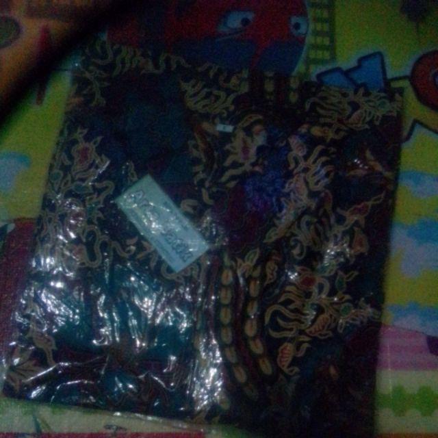 Hem Wajik L Kemeja Batik L Arta Batik L Seragam Batik L Batik Cowok L Batik Pria