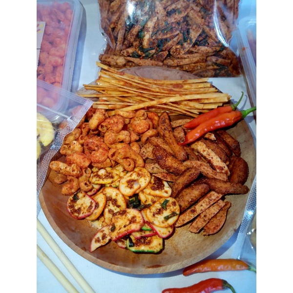 

KERUPUK SEBLAK | SEBLAK KERING | KERUPUK SEBLAK DAUN JERUK | KERUPUK SEBLAK PEDAS