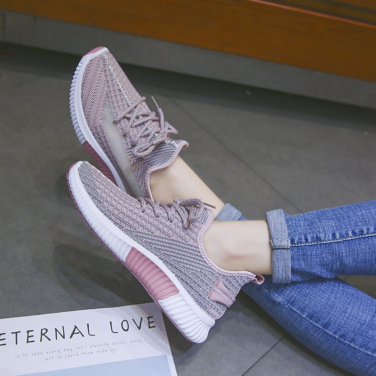 Sepatu Sneakers Wanita Tali - Sepatu Wanita Dewasa KIERRA Runing Shoes - Sepatu Kets Olaharaga Cewe Santai