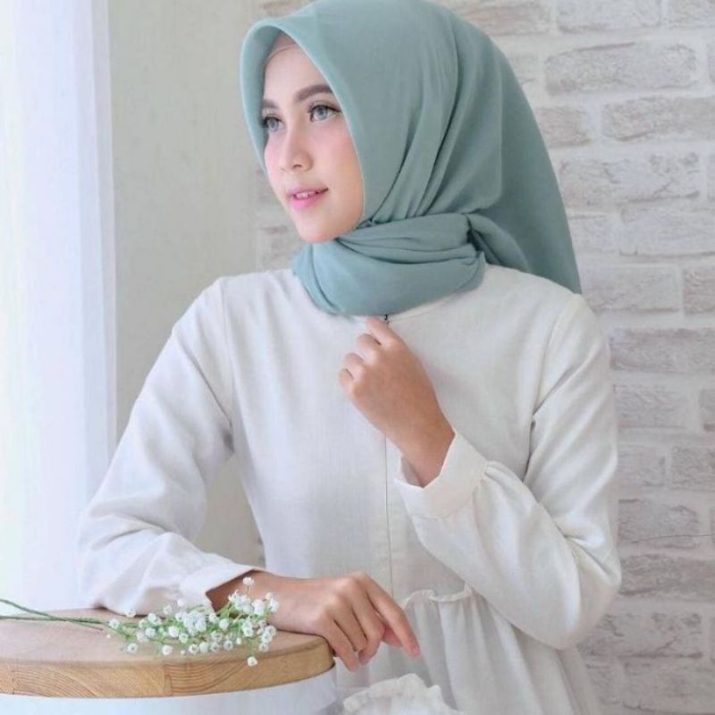 BELLA SQUARE WARNA HIJAU WARDAH
