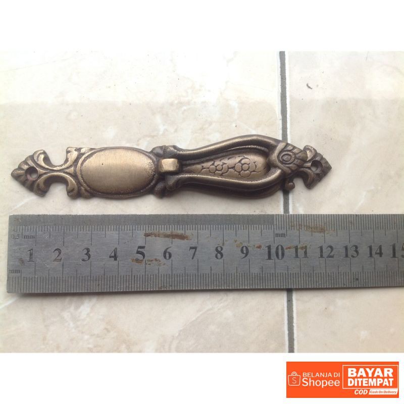 Handle / tarikan lemari &amp; kunci gerobok kuningan antik 061 Termurah